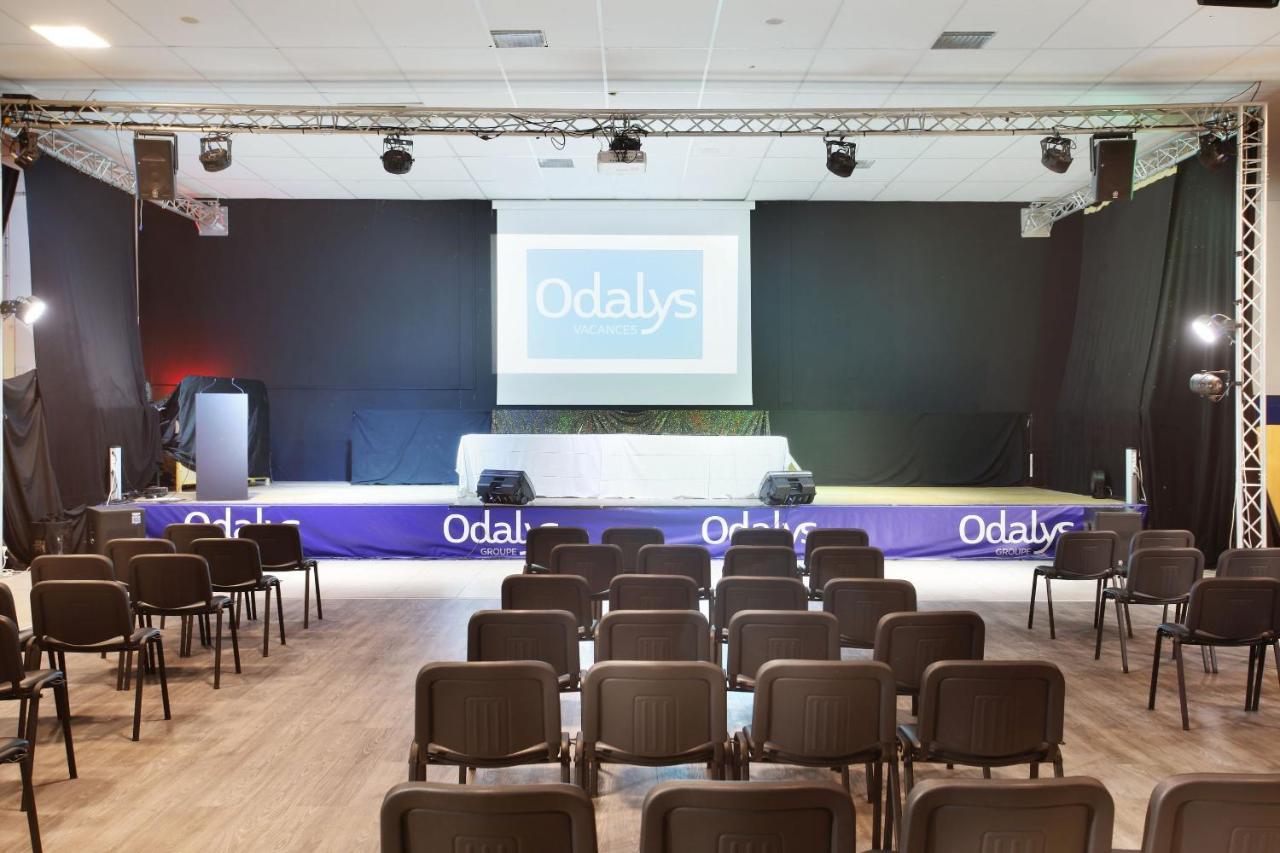 Résidence Odalys Les Océanides La Londe-les-Maures Esterno foto
