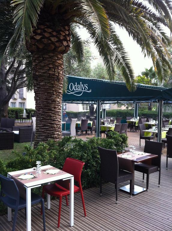 Résidence Odalys Les Océanides La Londe-les-Maures Esterno foto